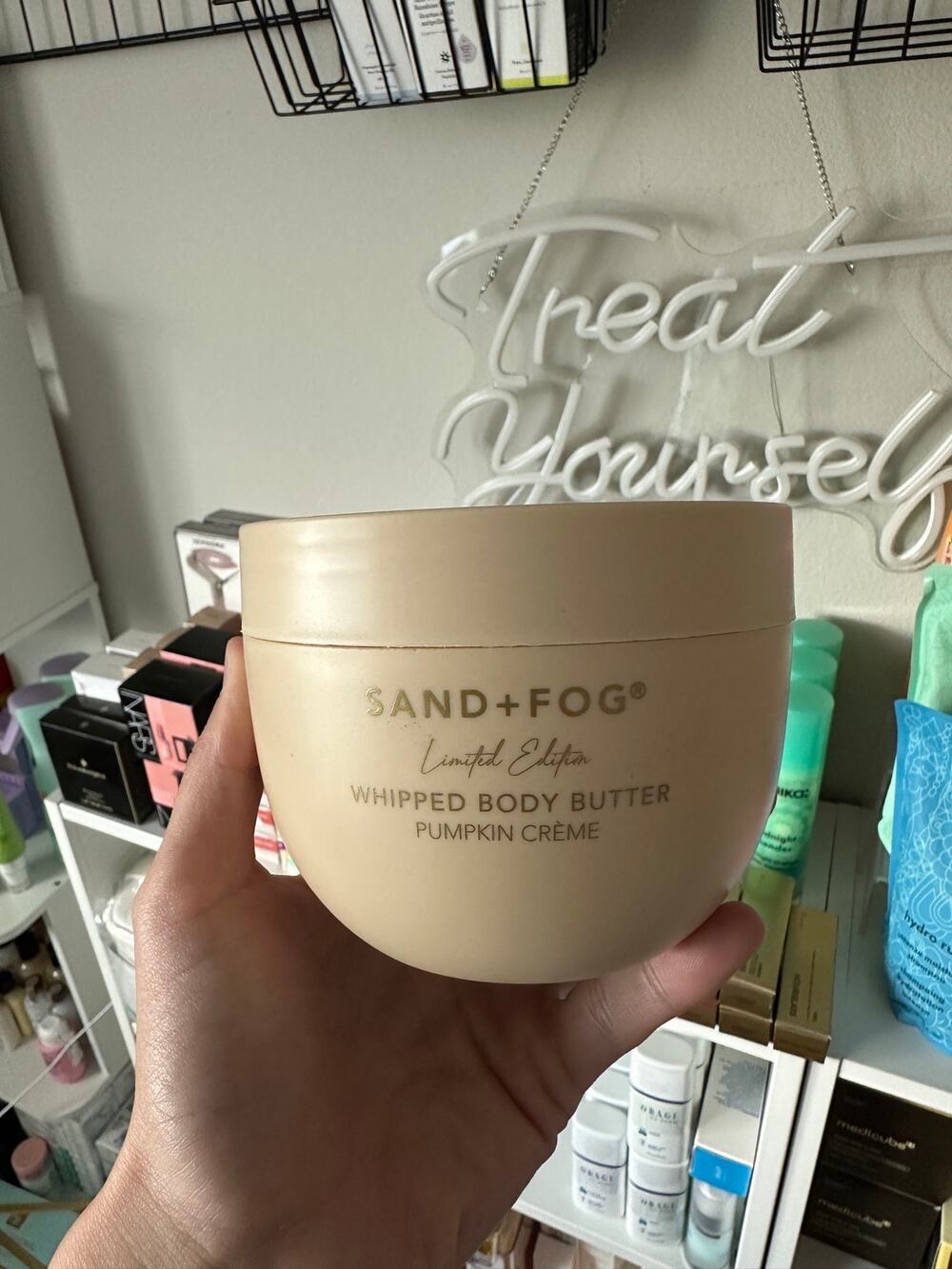 Sand + Fog Pumpkin Crème 16.9 oz Whipped Body Butter